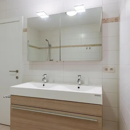 Apartment Huswell - Bright Duplexapartment