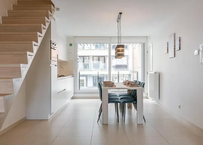 Huswell - Bright Duplexapartment * אוסטנדה